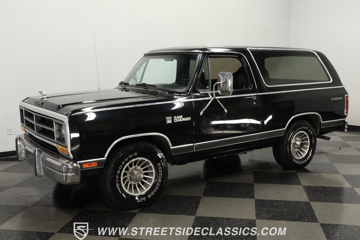 1986 Dodge Ramcharger Prospector - photo 6