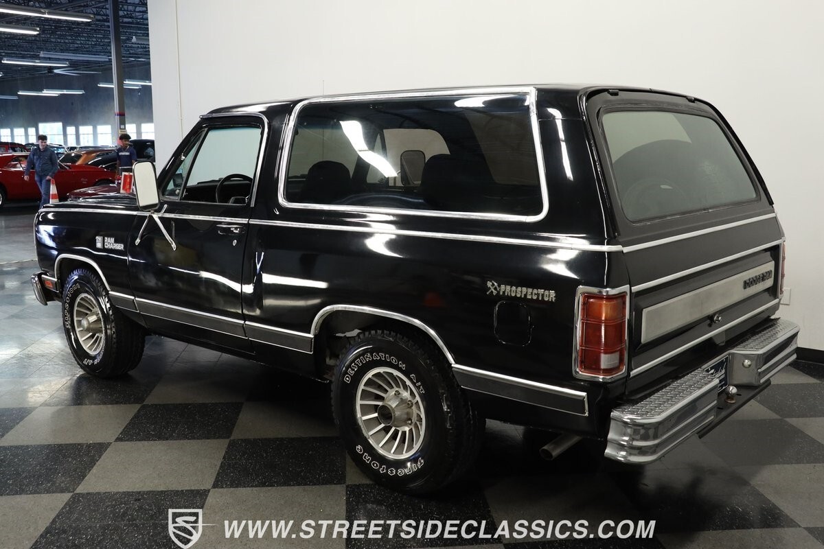 1986 Dodge Ramcharger Prospector - photo 7