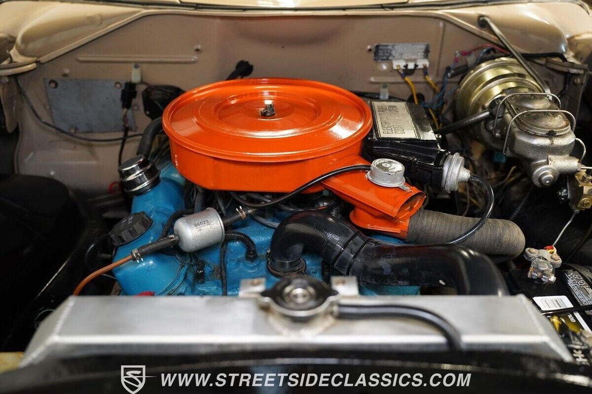 1954 Plymouth Suburban - photo 4