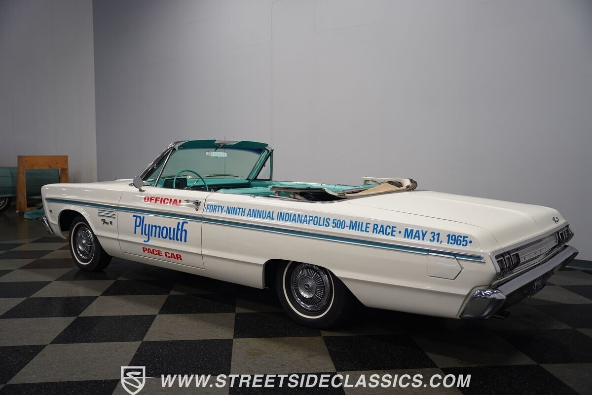 1965 Plymouth Fury Convertible Indy Pace Car Tribute - photo 12