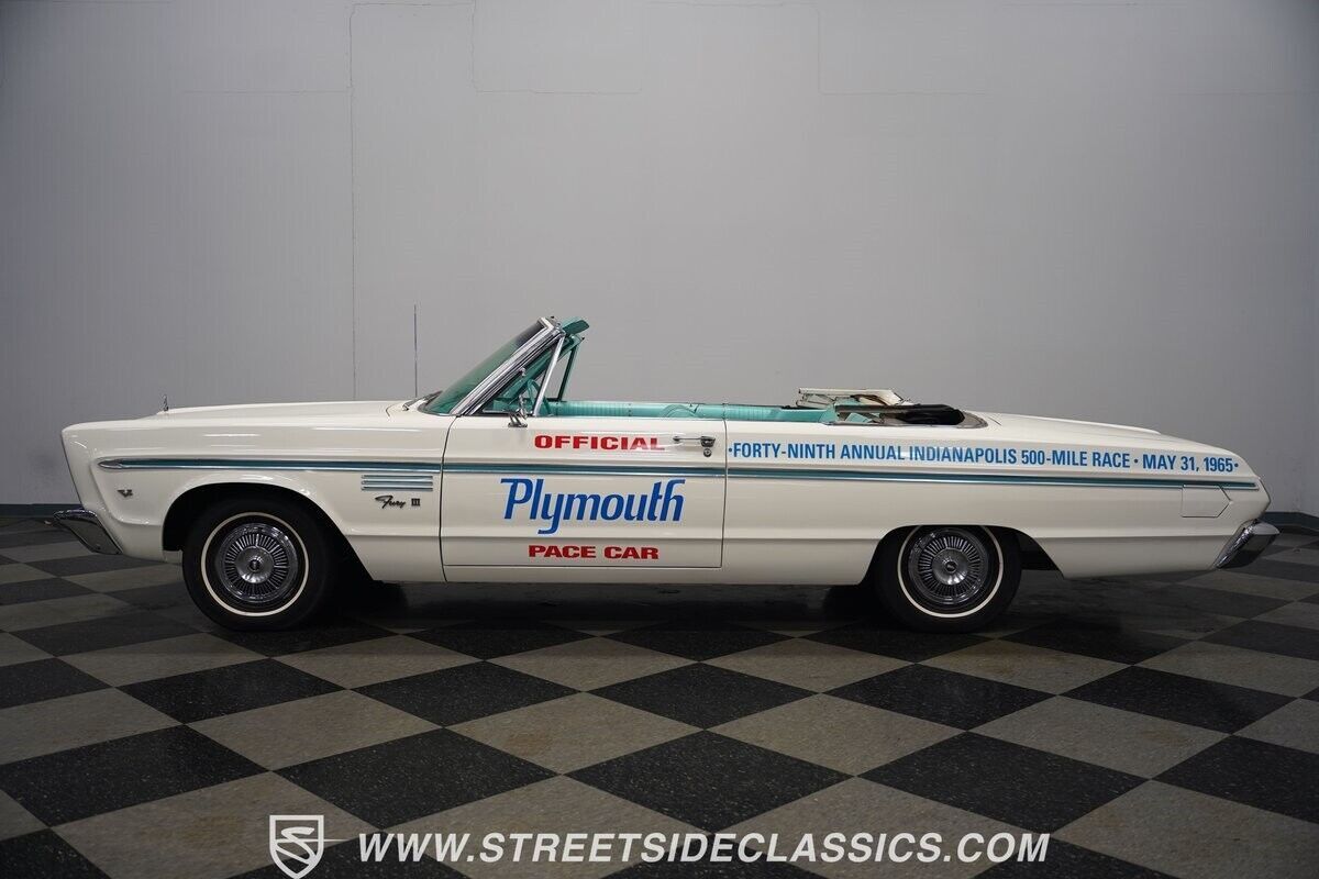 1965 Plymouth Fury Convertible Indy Pace Car Tribute - photo 3