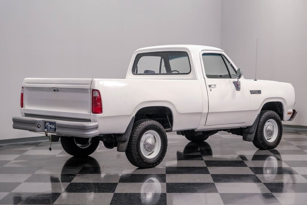 1979 Dodge W100 Power Wagon 4X4 - photo 10