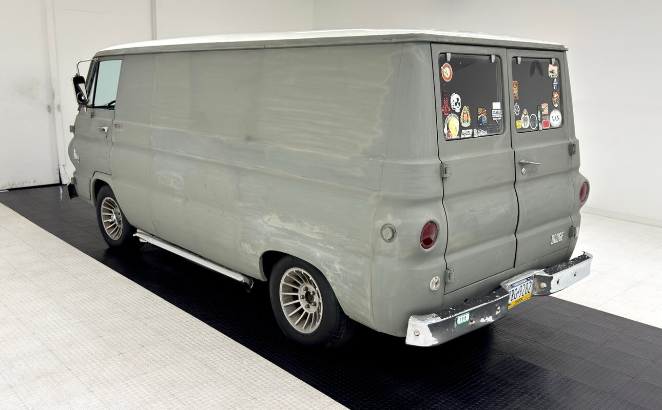 1967 Dodge A-108 Van - photo 3