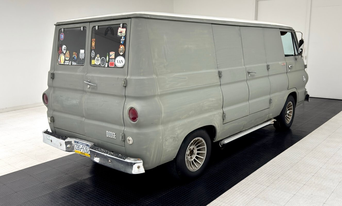 1967 Dodge A-108 Van - photo 5