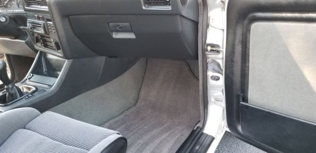 1991 BMW 3-Series 318is - photo 11