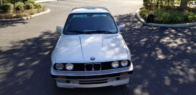 1991 BMW 3-Series 318is - photo 8
