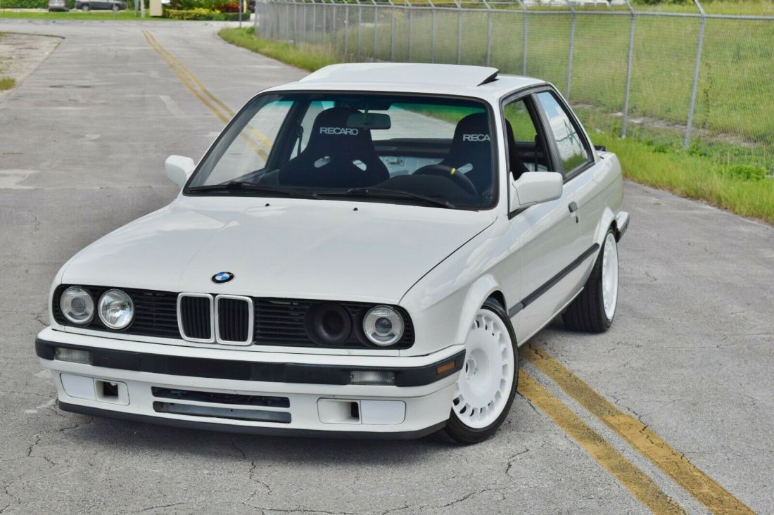 318IS -S50 Swap- Recaro Seats - 5 Speed Manual - Well Sorted - Excellent Driver 1991 BMW 3-Series E30