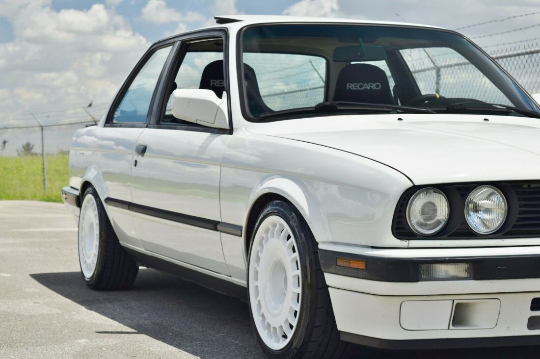 1991 BMW 3-Series E30 - photo 9