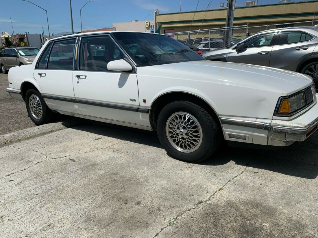 1989 Oldsmobile Eighty-Eight Royale Brougham - photo 5