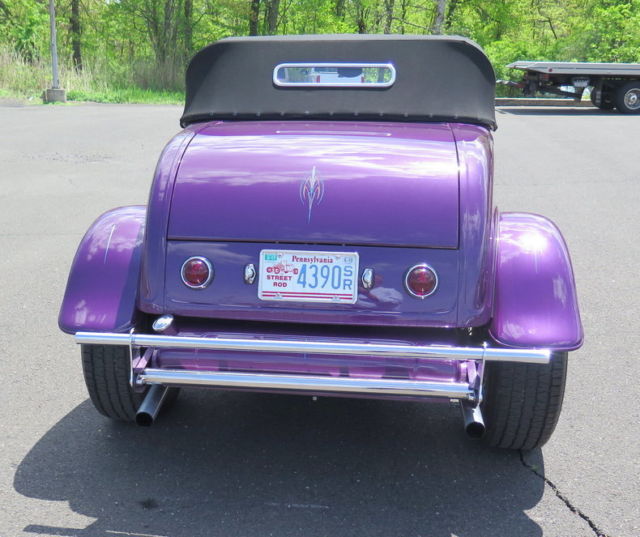 1932 Ford Roadster - photo 9
