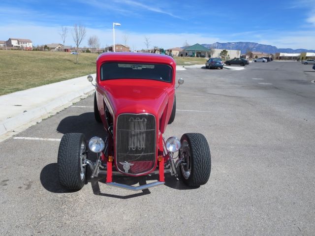 1932 Ford 3 WINDOW COUPE - photo 3