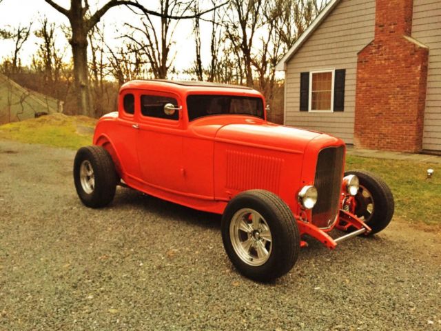 32 FORD 5 Window All Steel Coupe, Chopped Hot Street Rod 302 Auto Henry Ford 1932 Ford STEEL 5 WINDOW COUPE