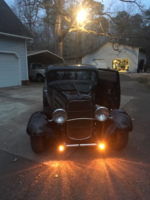 1932 Ford 3 window - photo 8