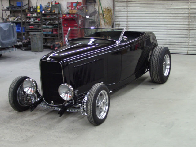 1932 Ford Roadster - photo 5