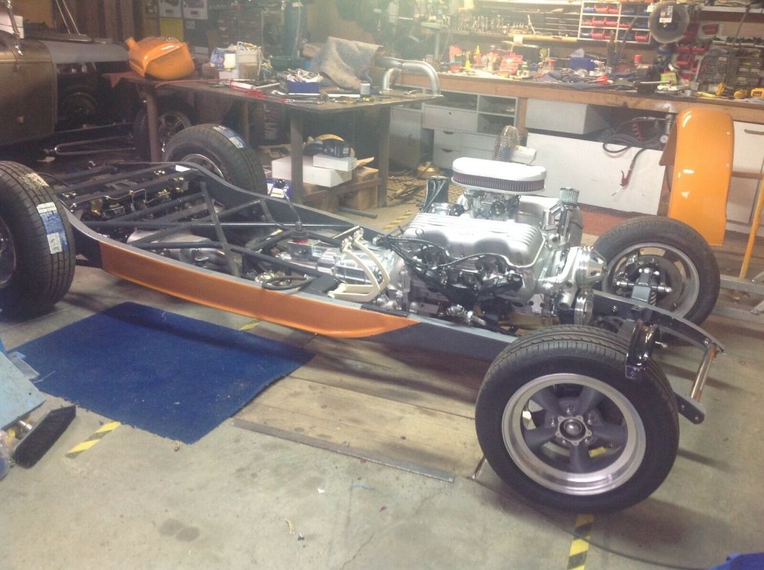 1932 Ford Sportscoupe - photo 11