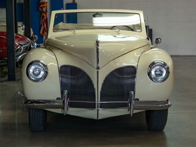 1940 Lincoln Zephyr V12 Convertible - photo 13