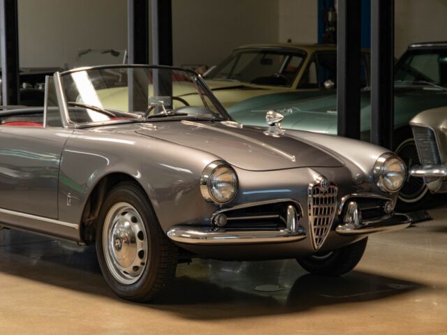 1960 Alfa Romeo Giulietta 1300 Spider Veloce Roadster - photo 11