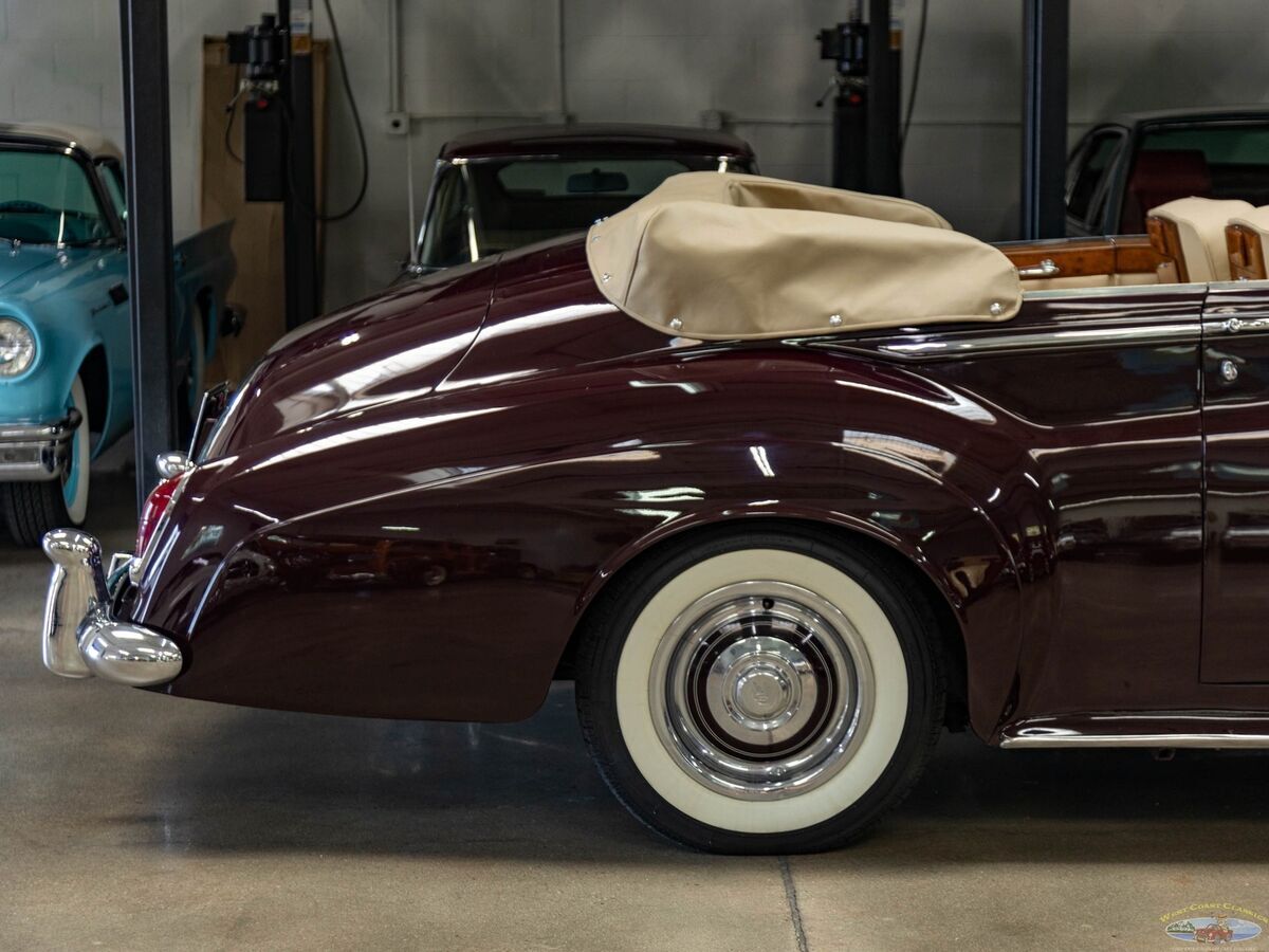 1963 Rolls-Royce H.J Mulliner Silver Cloud III Drophead LHD Coupe - - photo 7