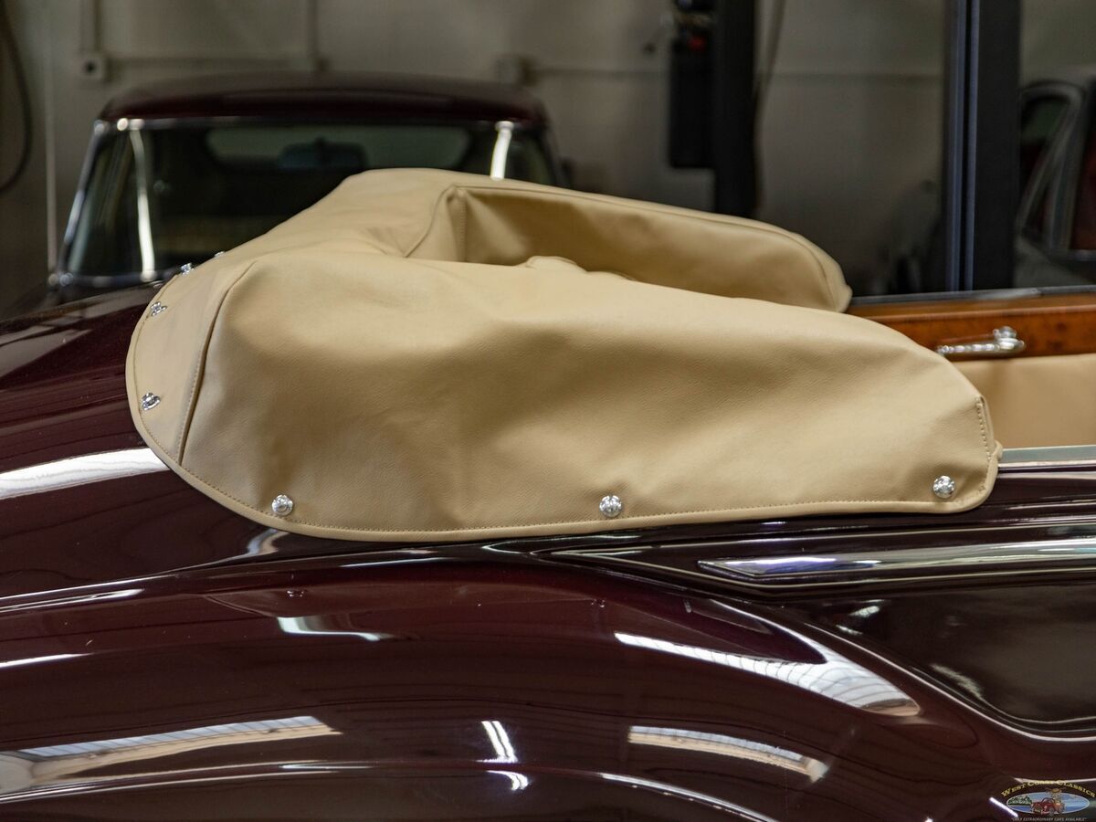 1963 Rolls-Royce H.J Mulliner Silver Cloud III Drophead LHD Coupe - - photo 9