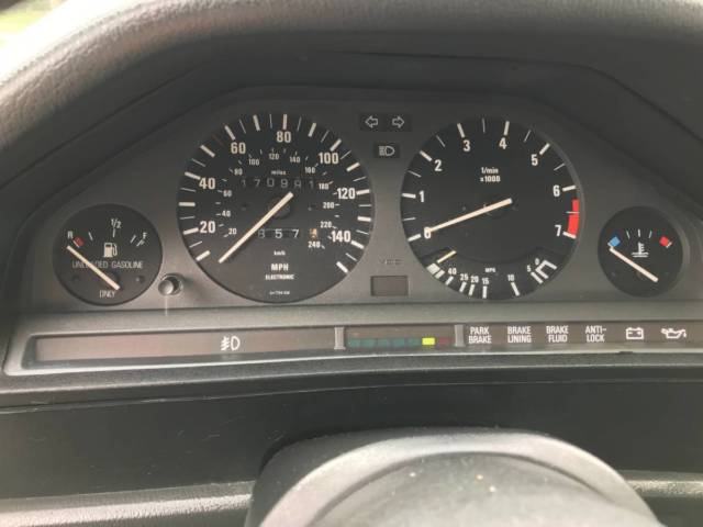 1988 BMW 3-Series E30 - photo 6