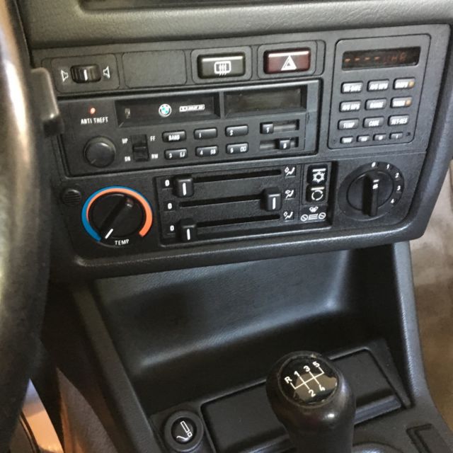 1988 BMW 3-Series - photo 9