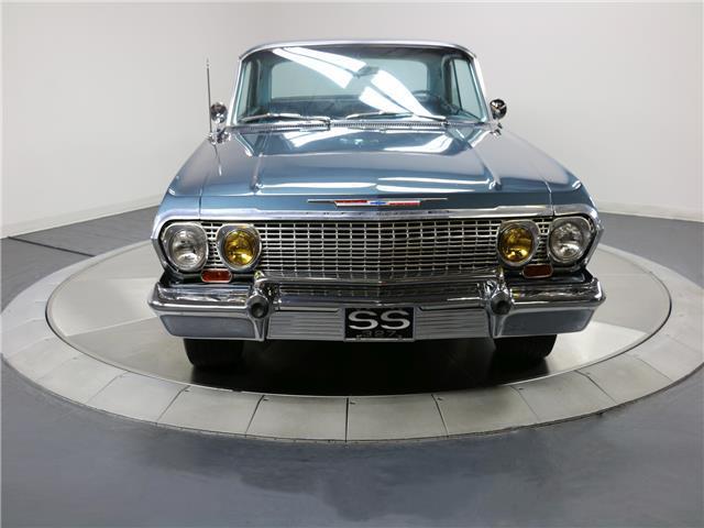 1963 Chevrolet Impala SS - photo 2