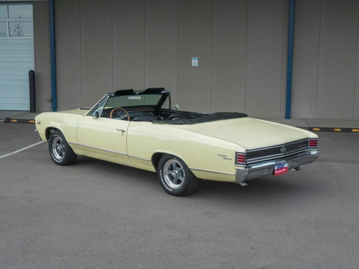 1967 Chevrolet Malibu Convertible 327 V8 - photo 7