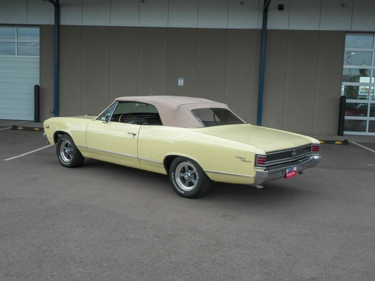 1967 Chevrolet Malibu Convertible 327 V8 - photo 8