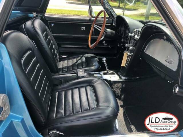 1966 Chevrolet Corvette - photo 11