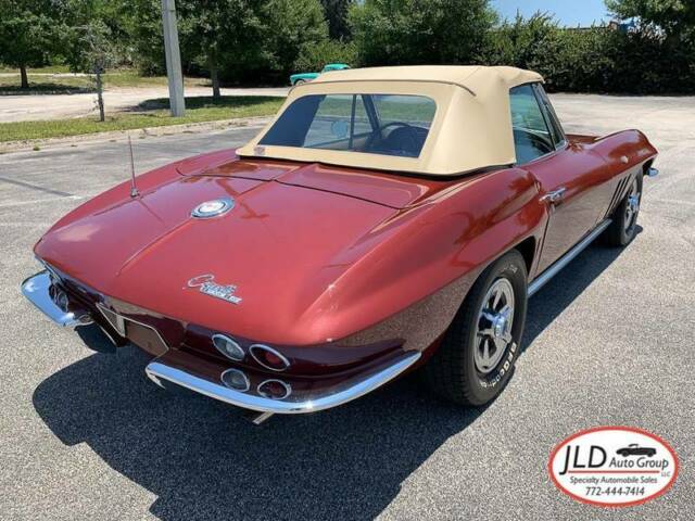 1965 Chevrolet Corvette - photo 11