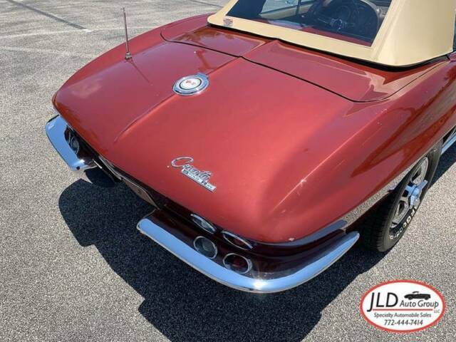 1965 Chevrolet Corvette - photo 13