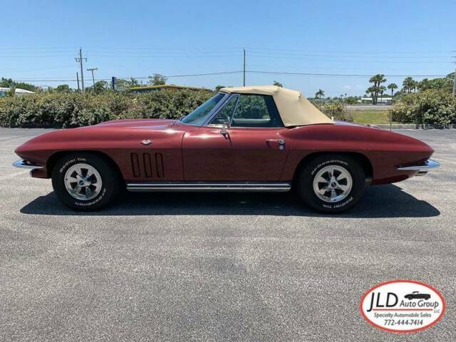 1965 Chevrolet Corvette - photo 4