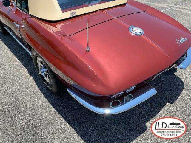 1965 Chevrolet Corvette - photo 8