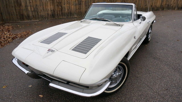1963 Chevrolet Corvette ROADSTER