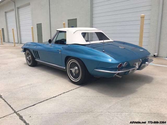 1966 Chevrolet Corvette Convertible - photo 4