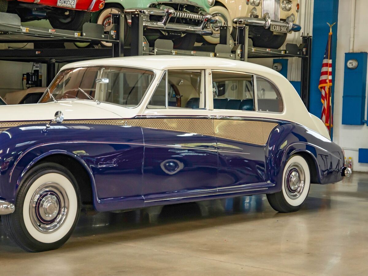 1965 Rolls-Royce Phantom James Young Sedanca De Ville - photo 10