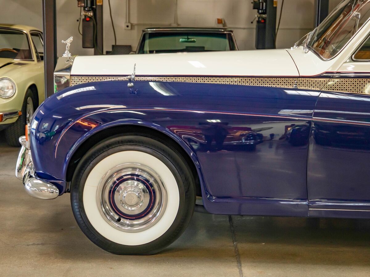 1965 Rolls-Royce Phantom James Young Sedanca De Ville - photo 6