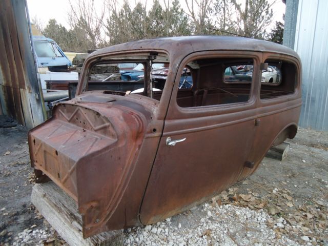 33 34 Ford 2 door sedan body 31 32 35 1934 Ford Other