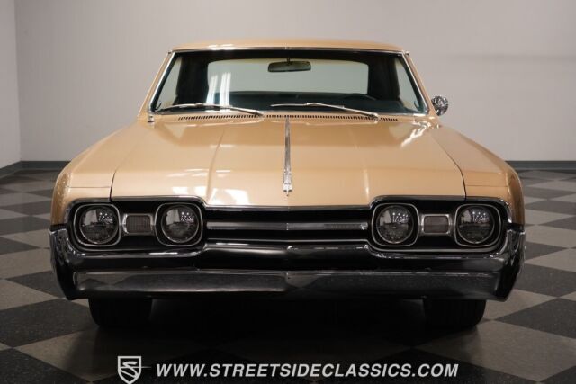 1967 Oldsmobile Cutlass Holiday Coupe - photo 6