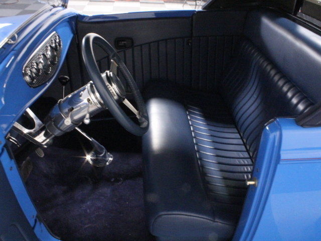 1932 Ford Roadster - photo 3