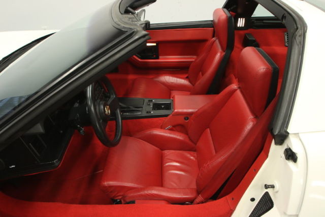 1988 Chevrolet Corvette Base Hatchback 2-Door - photo 4