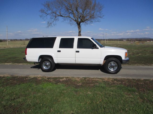 1992 GMC Suburban 2500 Series 4WD - photo 7