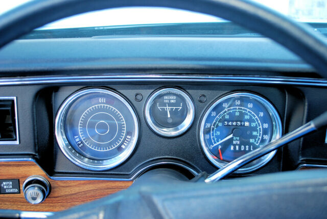 1975 Pontiac Le Mans Sport Coupe - photo 12