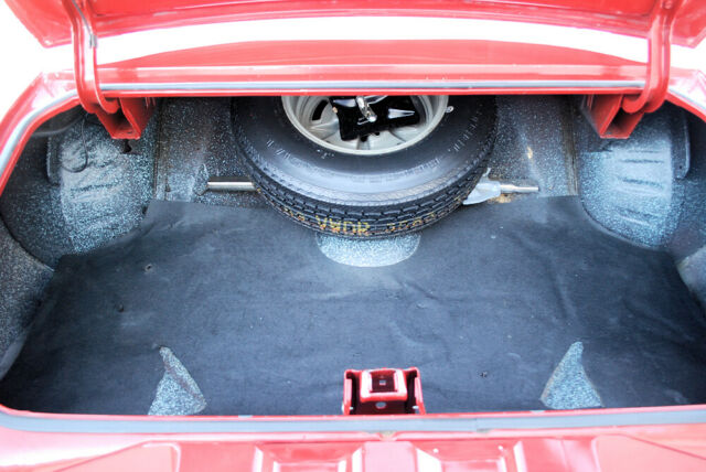 1975 Pontiac Le Mans Sport Coupe - photo 6