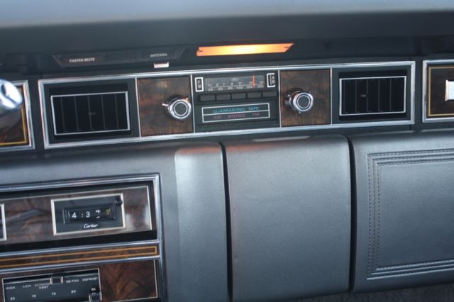 1977 Lincoln Continental Coupe - photo 13