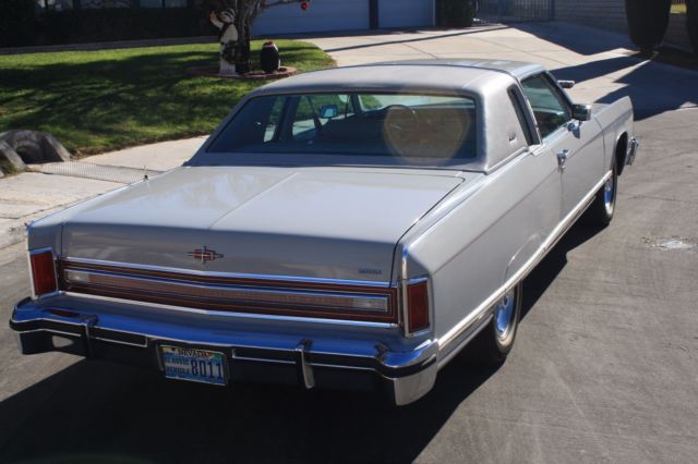 1977 Lincoln Continental Coupe - photo 4