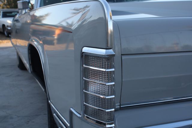 1977 Lincoln Continental Coupe - photo 7
