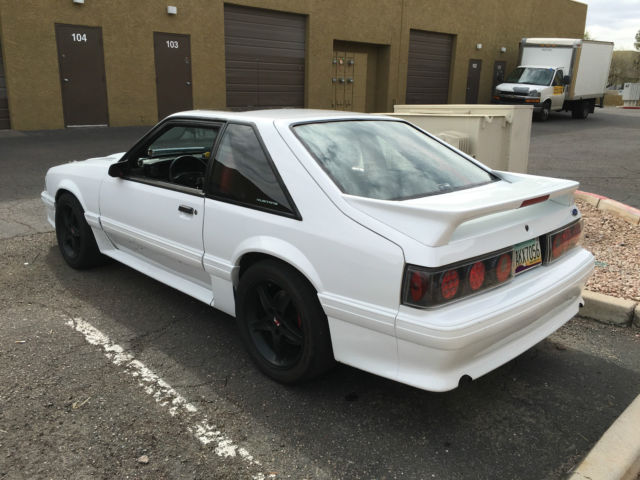 1990 Ford Mustang - photo 3
