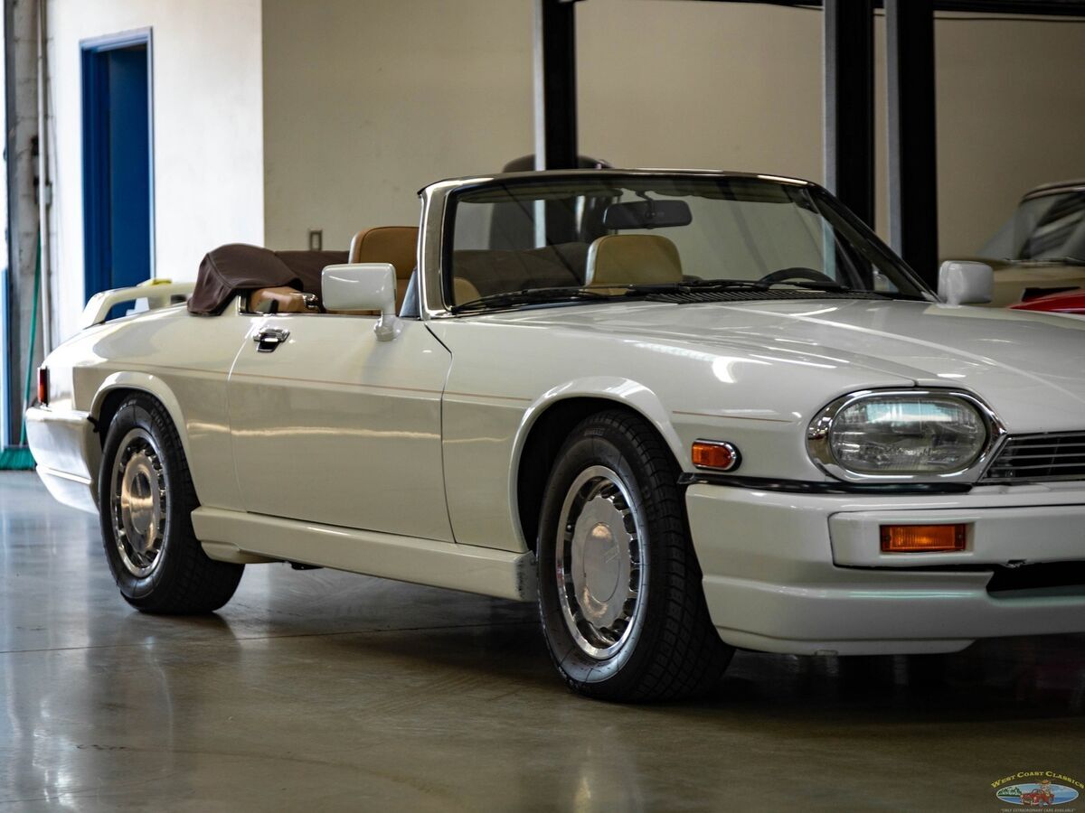 1990 Jaguar XJS TWR Sports Convertible - photo 10