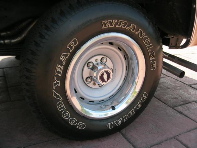 1984 Chevrolet Suburban Silverado - photo 12